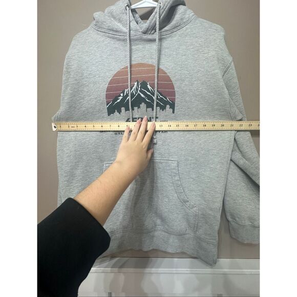 4FRNT Skis Mountain Graphic Snowboarding Hoodie Sweatshirt Men's Small - Picture 6 of 10